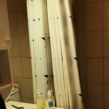 Daire Studio Apt In Quiet Residential Area 20min To Centre *